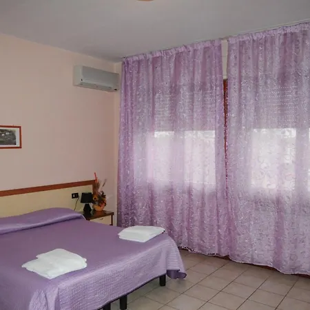 Hotel Cippa's 3*